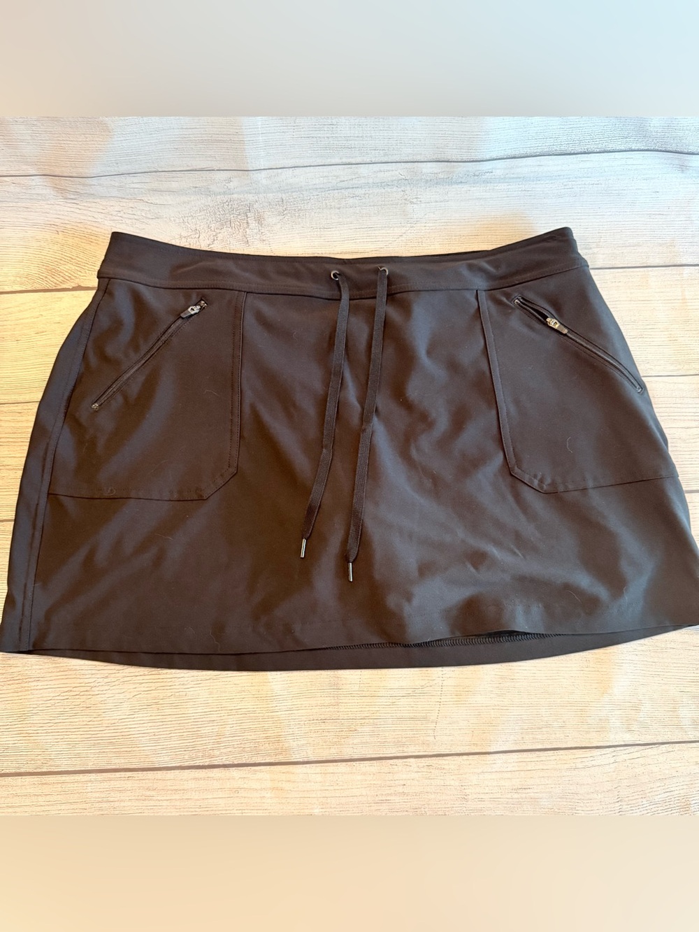 tek gear Black Athletic Drawstring Skort with Zip Pockets